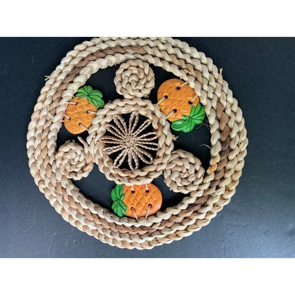 4 Woven 9